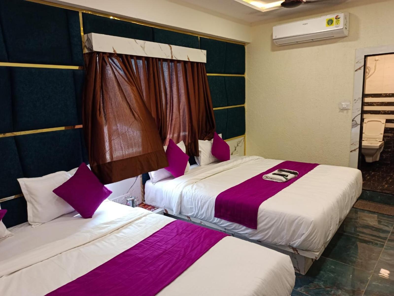 Hotel Karnavati Αχμπανταμπάντ Εξωτερικό φωτογραφία